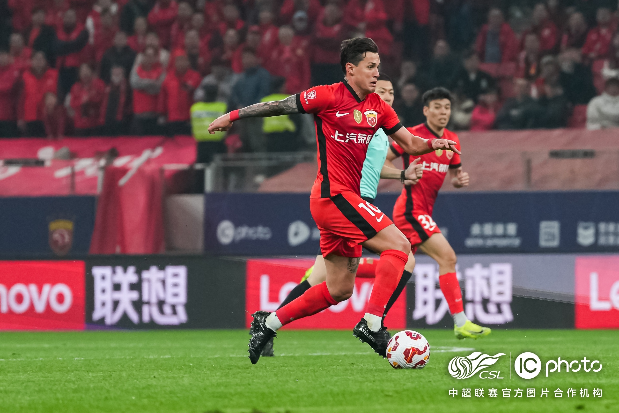 风云突变！国际米兰今夜更衣室发声，英超版图或变，管理层满意，球队文化再被提及的简单介绍