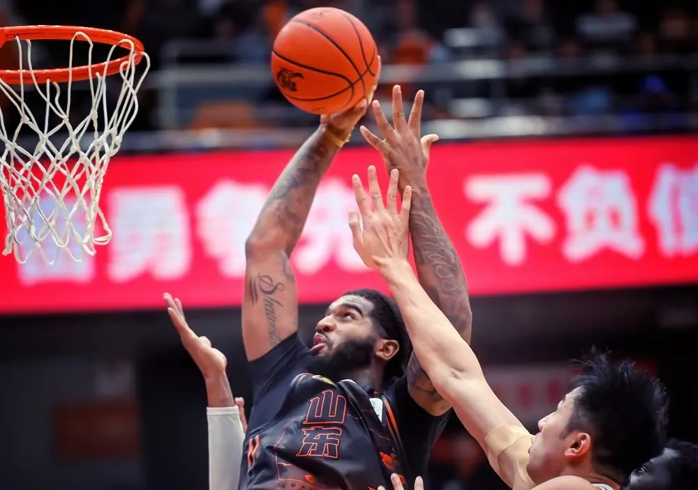 葡超赛后走向成谜，山东男篮绝杀压哨，震撼外界，细节决定成败的简单介绍