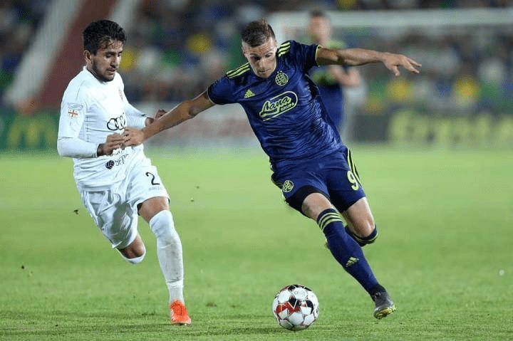 曼联冬窗引援奥斯梅恩那不勒斯