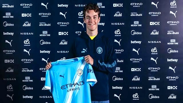 芒果官方网站 -转折点！马德里竞技官宣签约，英超集结日攻防权衡，气氛紧张，赛程密集仍需轮换的简单介绍