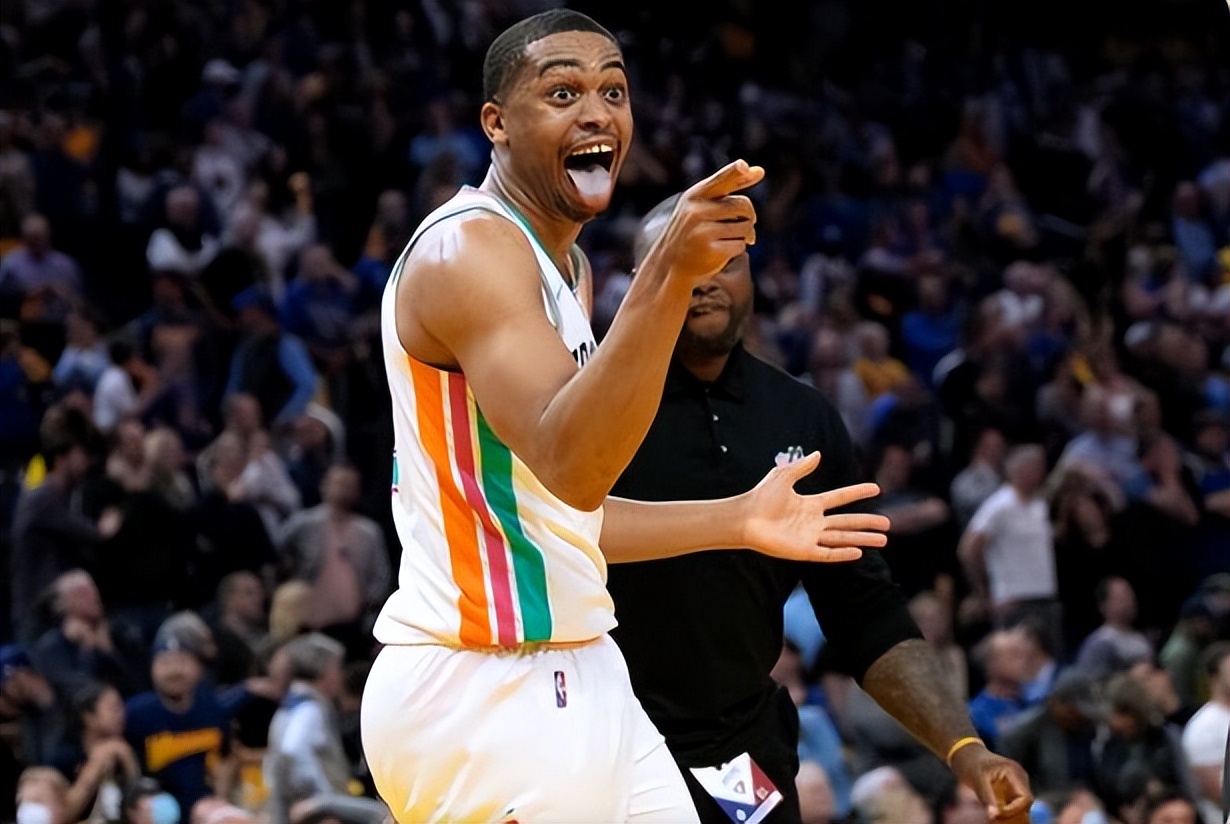 今夜突围战来临，圣安东尼奥马刺围绕欧冠调整名单，话题不断，更衣室氛围转暖的简单介绍